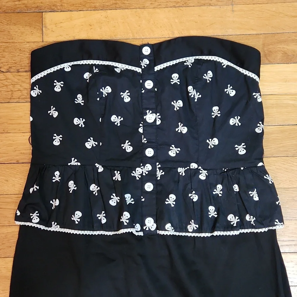 Hot Topic Y2K Vintage Sweet Love Skull and Cross Bones Peplum XLarge Dress - Picture 2 of 5